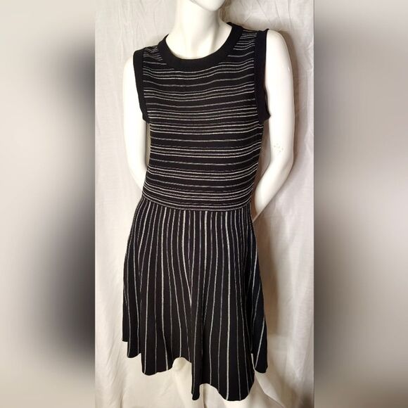 Kate spade Striped Black & White Sleeveless Dress Size Medium - Picture 6 of 13